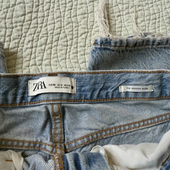 Zara The Pepper Mom Distressed Blue Jeans Size 6 - Picture 9 of 9